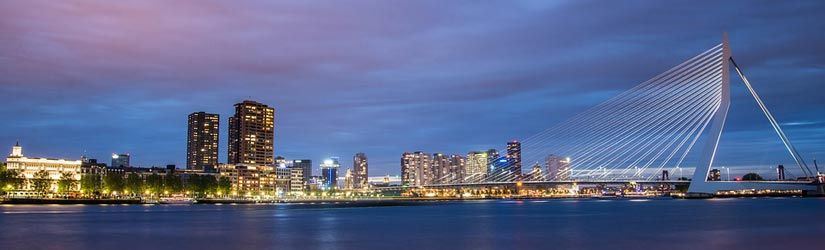 autoverhuur rotterdam skyline nederland